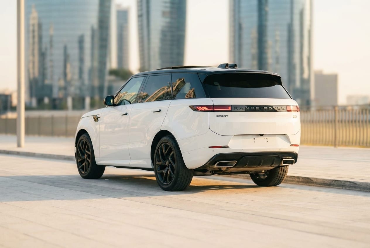 Range Rover Sport Fuji White for rent in Dubai